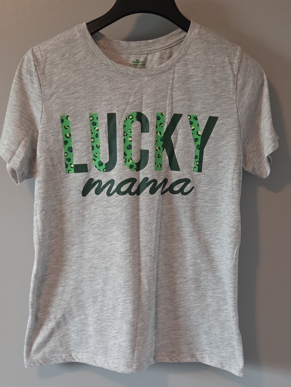 Lucky Mama Graphic Tee - Heather Gray with Green Print Crew Neck M (8-10)